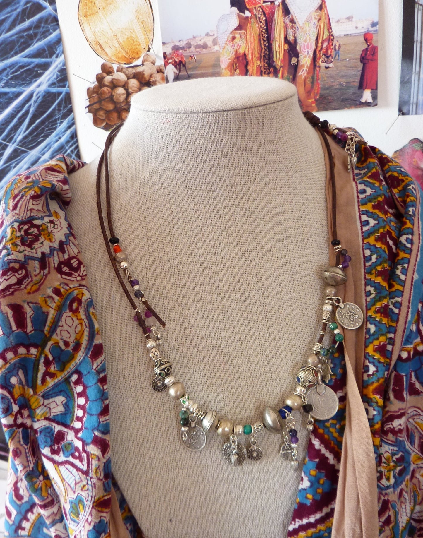 Kohinoor | Collier - bracelet de breloques de pierres et d’argent