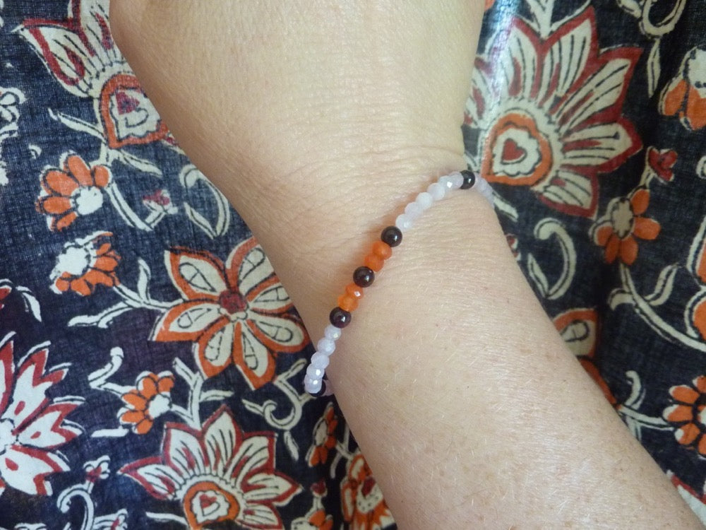 Gulabi | Bracelet de kunzite rose, cornaline et grenat