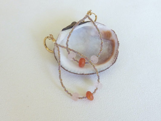 Esmée | Boucles d’oreilles miyuki, cornaline et quartz rose