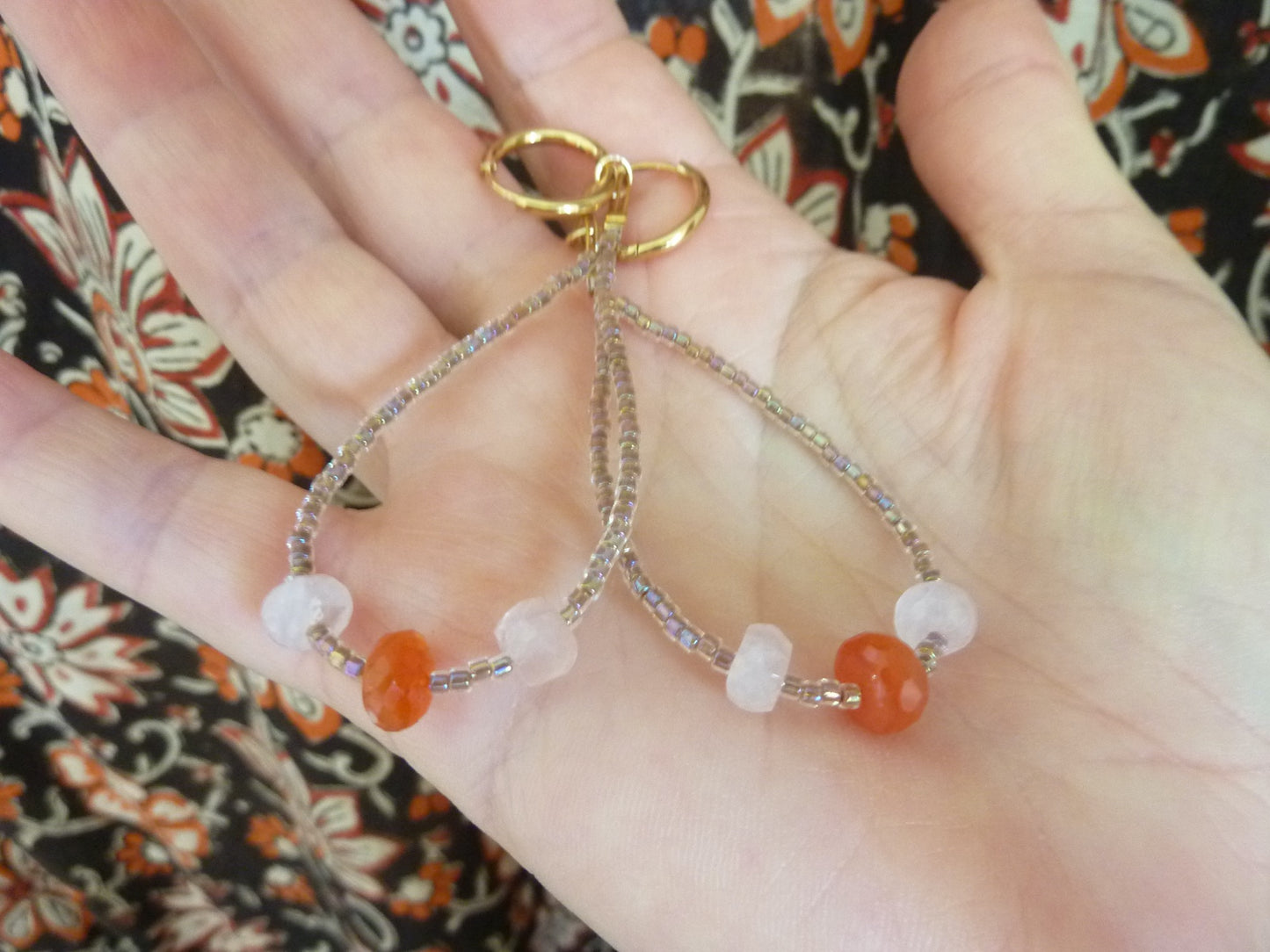 Esmée | Boucles d’oreilles miyuki, cornaline et quartz rose