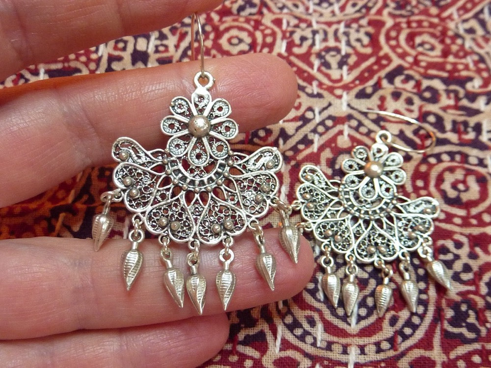 Maharani chandi | Grandes boucles d’oreilles lustre argent