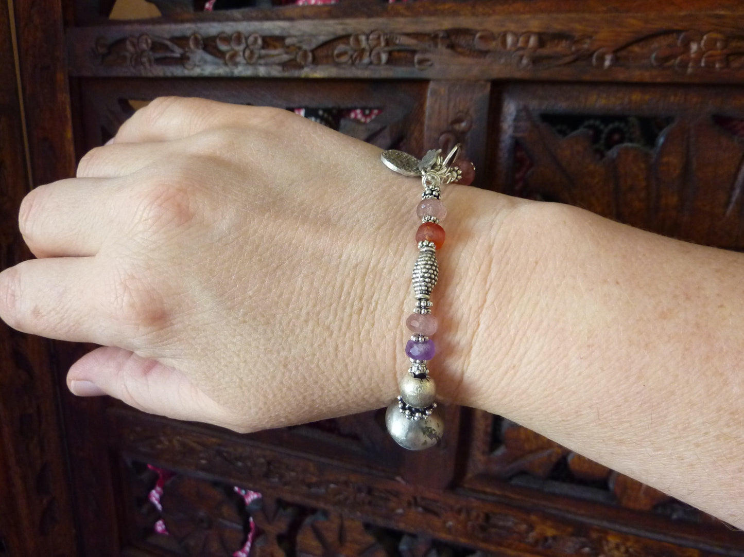 Anusheh narangi | Bracelet de perles ethniques