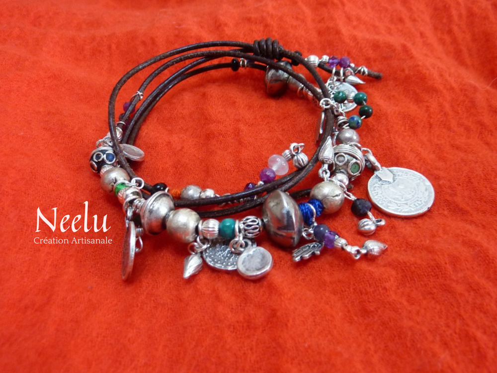 Kohinoor | Collier - bracelet de breloques de pierres et d’argent