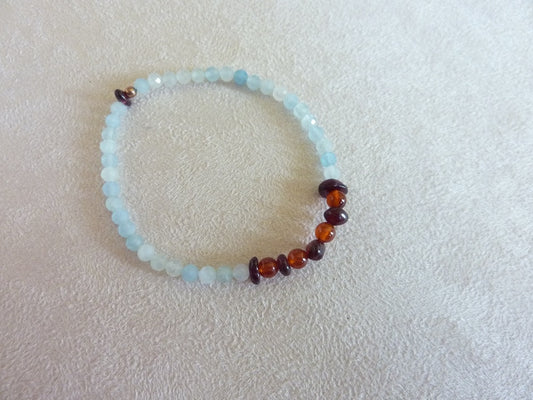 Farouz | Bracelet d'aigue-marine et de grenats