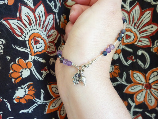 Kapaali | Bracelet fin de pierres nouées