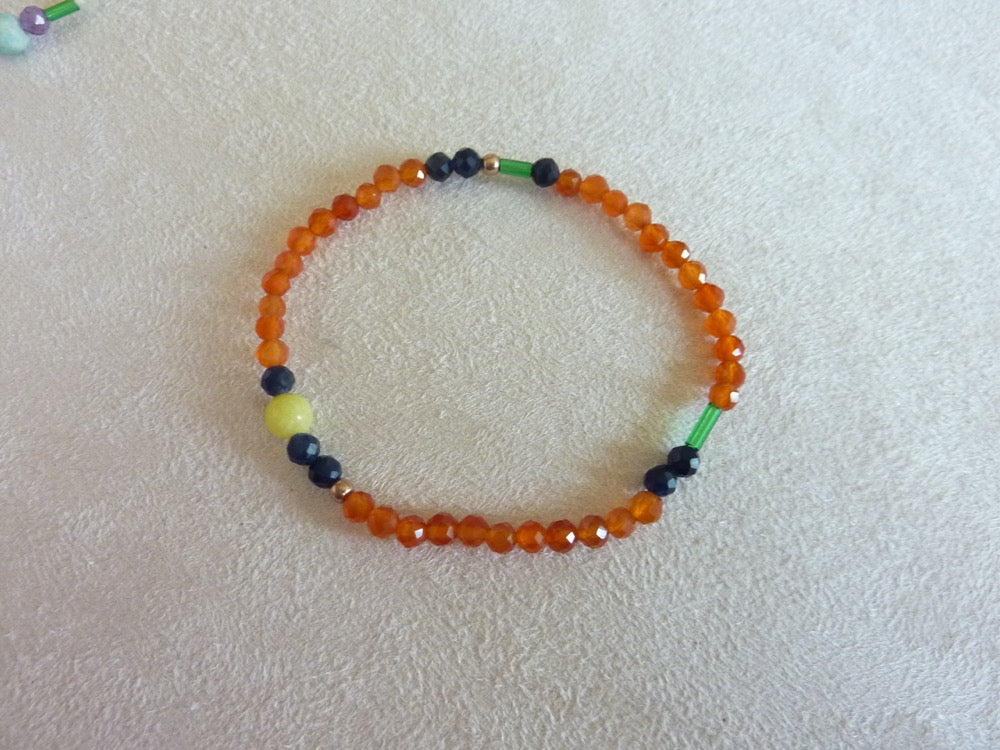 Priya | Bracelet de cornaline et calcédoine