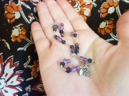 Kapaali | Bracelet fin de pierres nouées