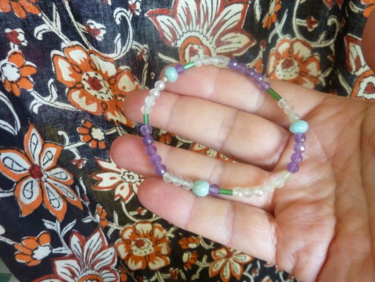 Nahema | Bracelet d'améthyste, amazonite et de préhnite