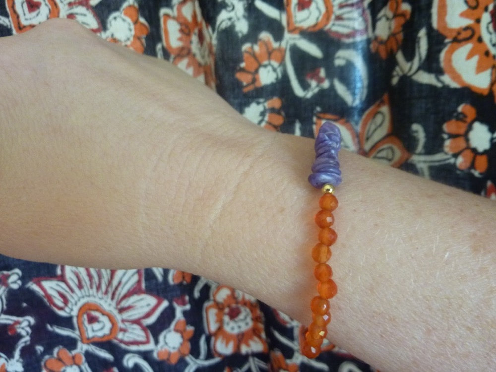 Jelebi | Bracelet de cornaline et de charoïte