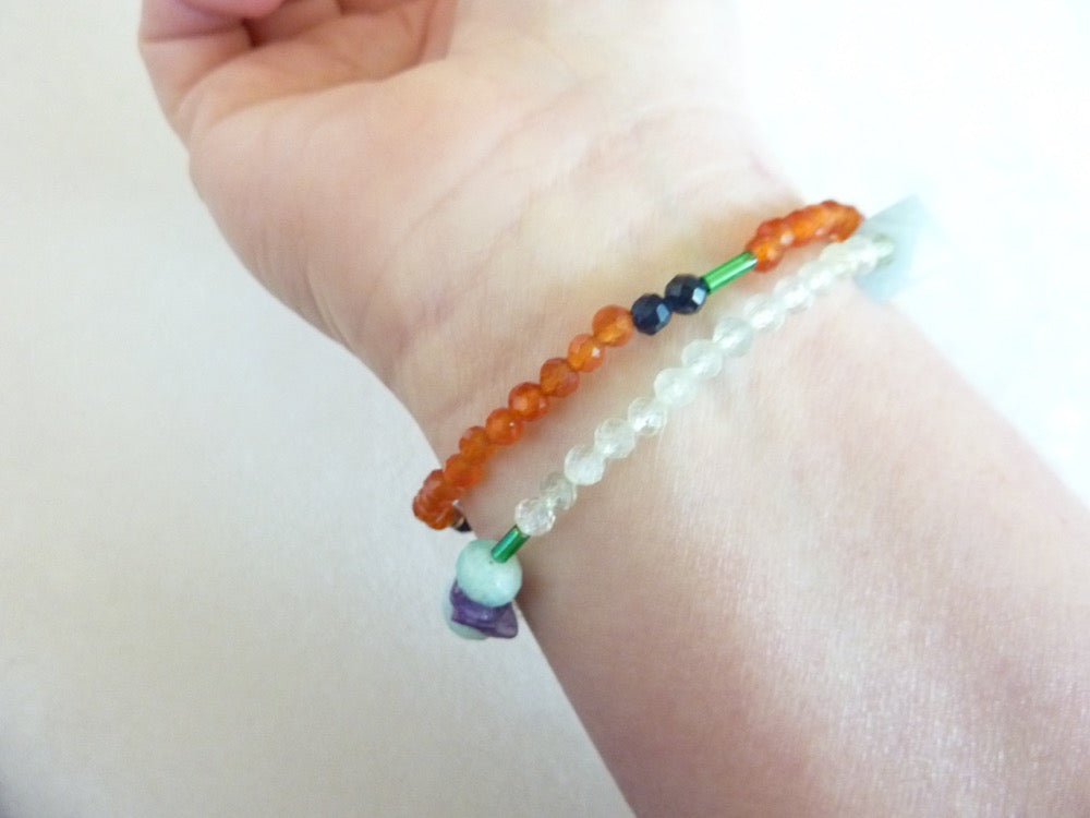 Priya | Bracelet de cornaline et calcédoine