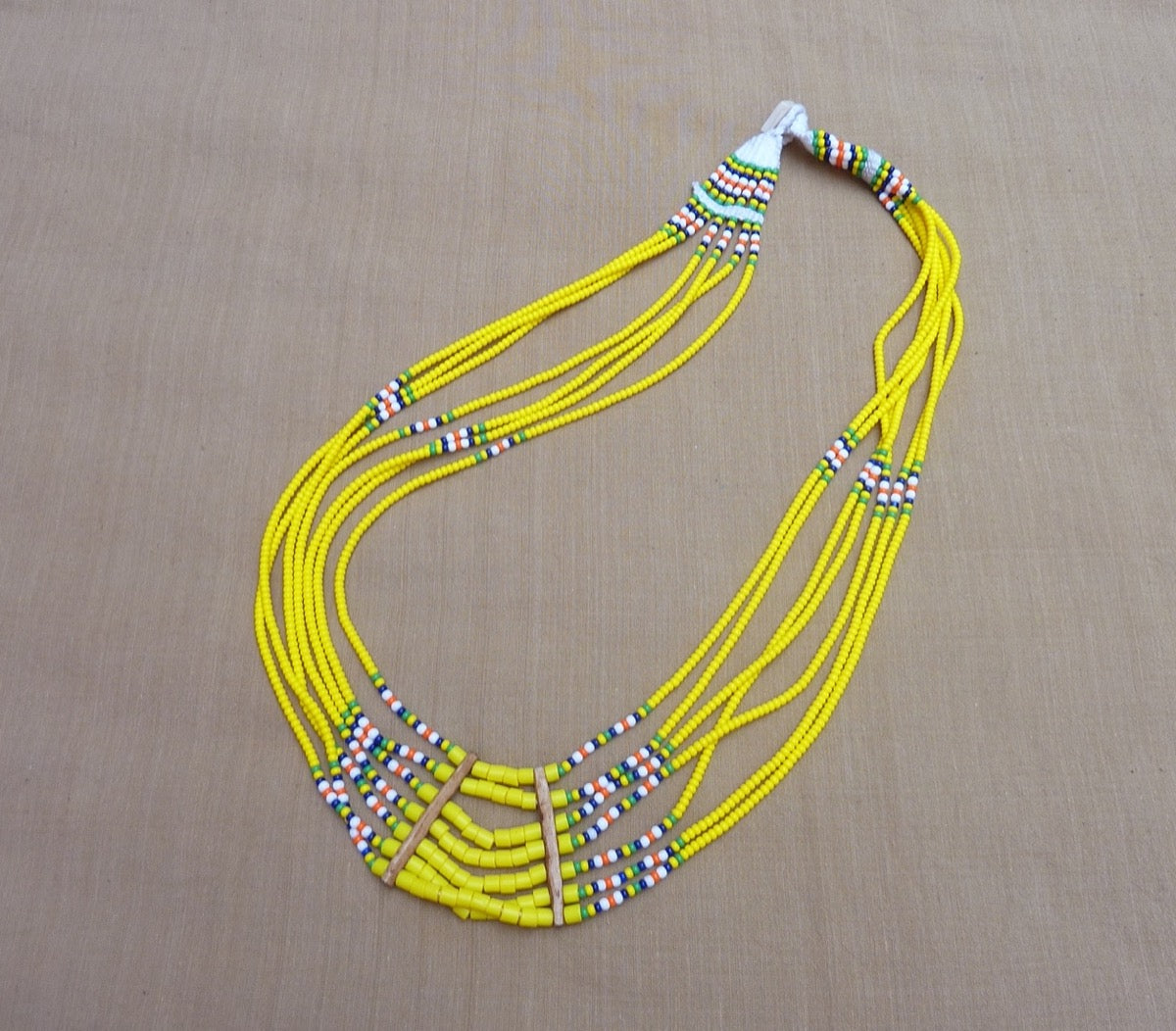 Indian Ethnic | Collier ethnique multi-rangs jaune