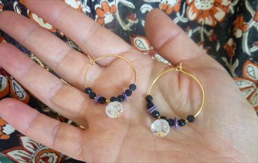 Padmavati | Boucles d’oreilles créoles à breloque