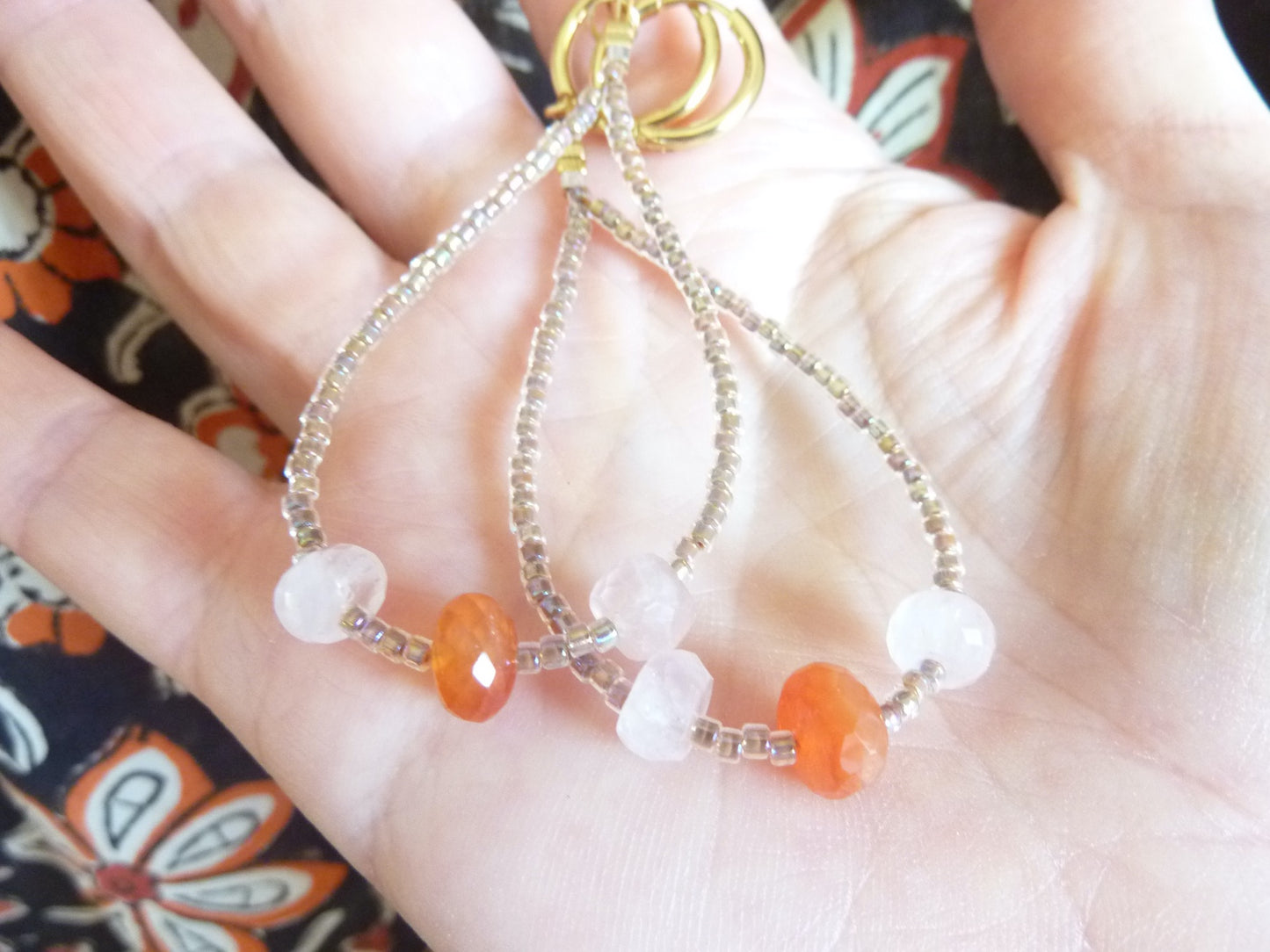 Esmée | Boucles d’oreilles miyuki, cornaline et quartz rose
