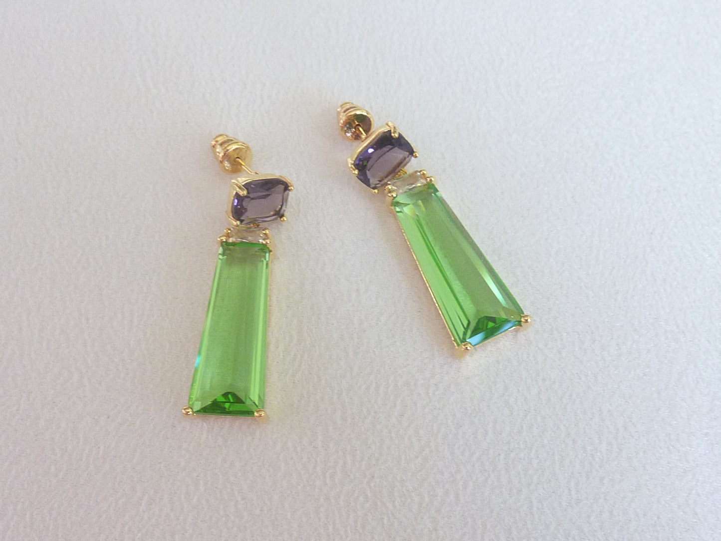 Breakfast at Tiffany's | Boucles d'oreilles de cristaux colorés, plaqué or