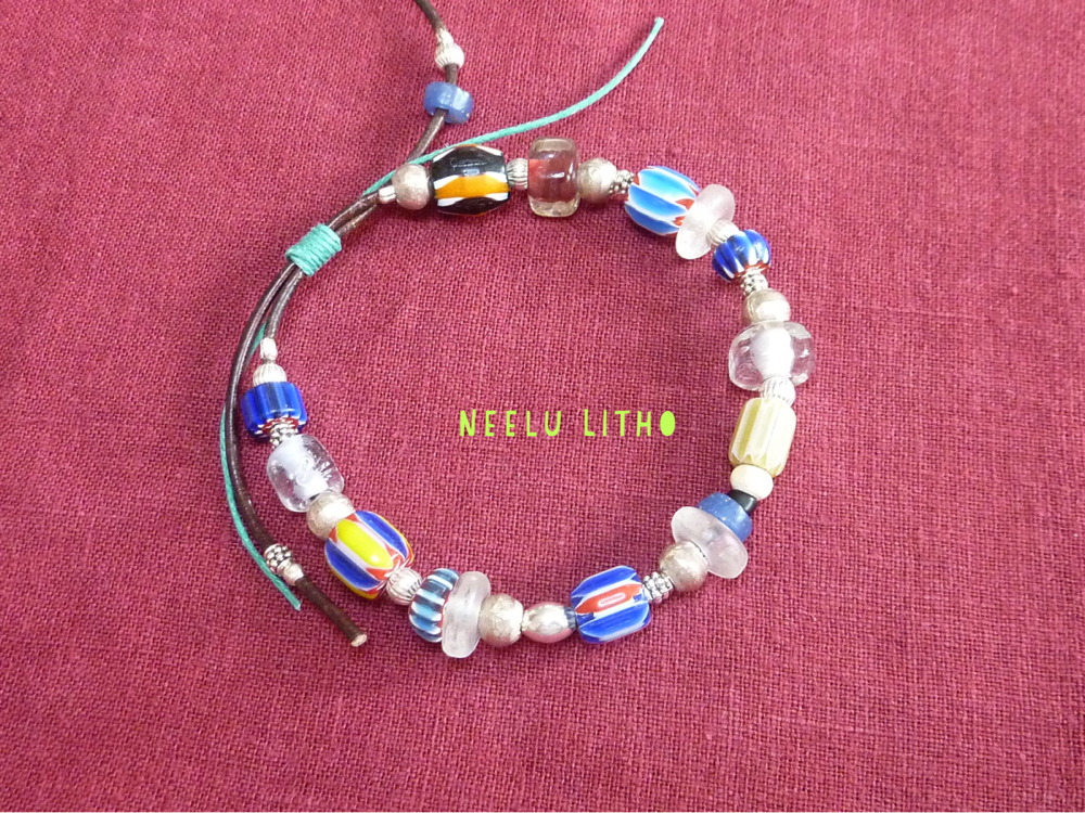 Tribal style bracelet for souls who love distant travels, adjustable size (18 to 22+)