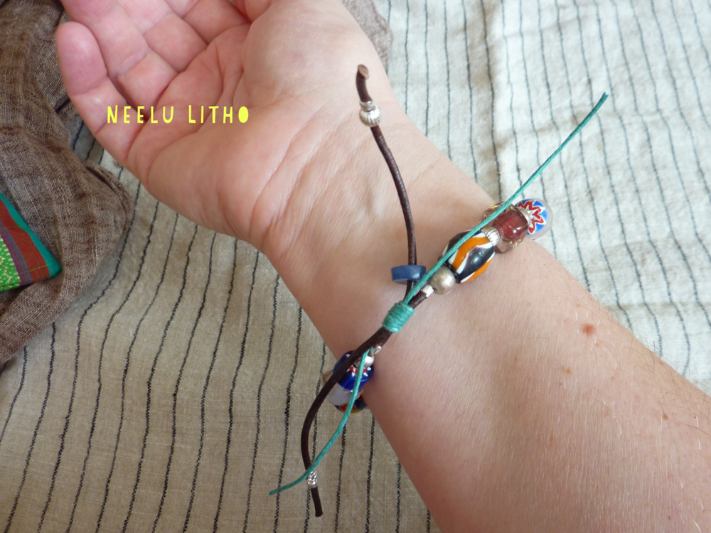 Tribal style bracelet for souls who love distant travels, adjustable size (18 to 22+)