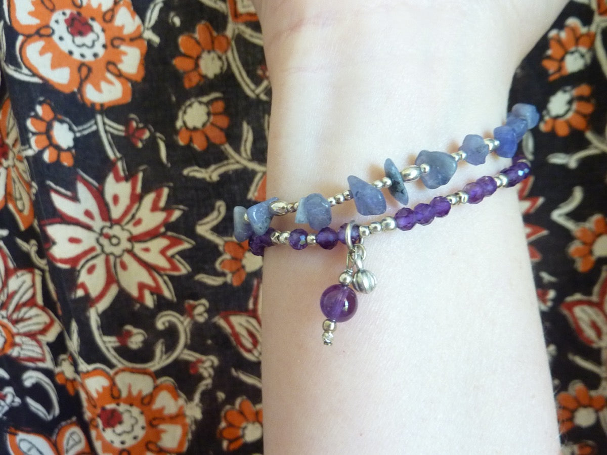 Fine bracelet of silver beads and semi-precious stones